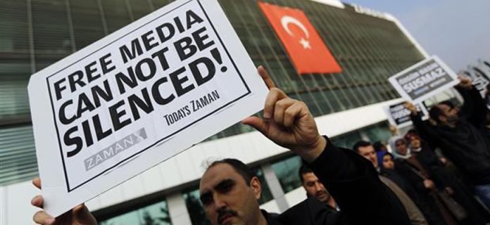 EU condemns detention of Turkish Journalists